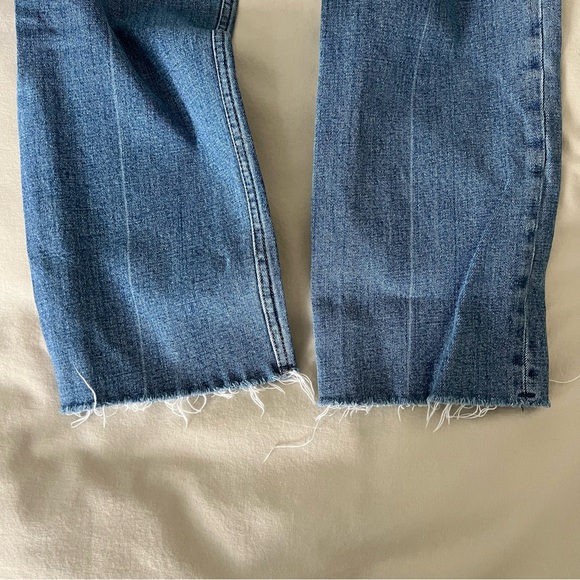 A&F The Ankle Straight Ultra High Rise Denim - 27 / 4s - Picture 5 of 7